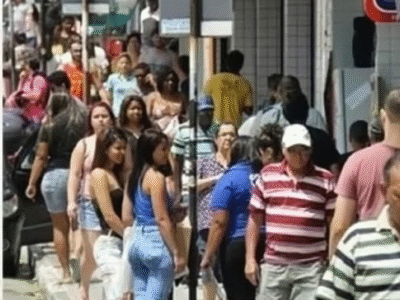 Comércio no Feriadão: lojas do varejo de Marília abrem nos feriados facultativamente. Tanto hoje, sexta, quando amanhã, aniversário da cidade. Mas movimento deve se grande. Veja tudo