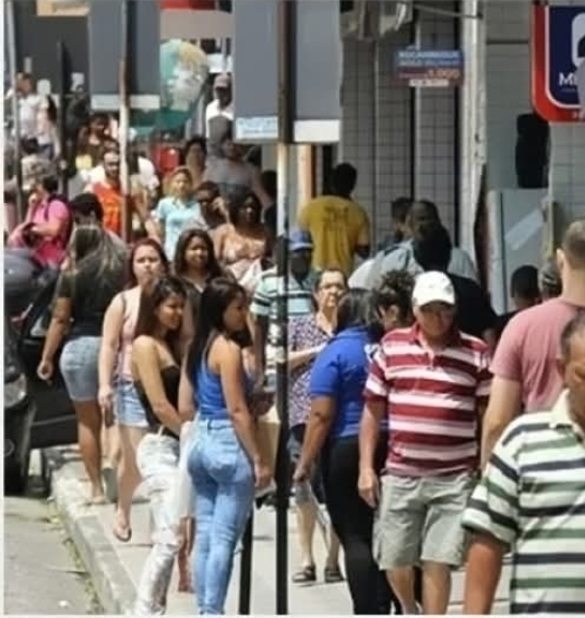 No momento, você está visualizando Comércio no Feriadão: lojas do varejo de Marília abrem nos feriados facultativamente. Tanto hoje, sexta, quando amanhã, aniversário da cidade. Mas movimento deve se grande. Veja tudo