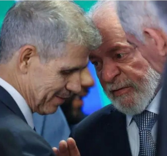 No momento, você está visualizando Absurdo: Empresa cuja pesquisa aponta maior vantagem de Lula sobre Flávio Bolsonaro tem contrato com o governo. Eles não mudam