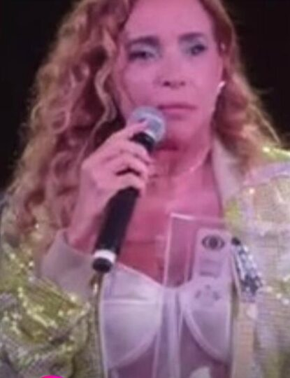 No momento, você está visualizando Daniela Mercury leva invertida do cantor Edson Gomes por fazer acusação grave: “cantar junto uma zorra”, VEJA VÍDEO