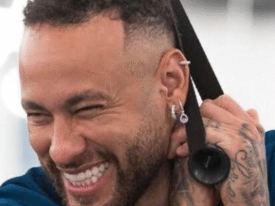 Avião de Neymar de R$ 250 milhões estaciona ao ar livre e chama atenção de SC; VEJA IMAGENS