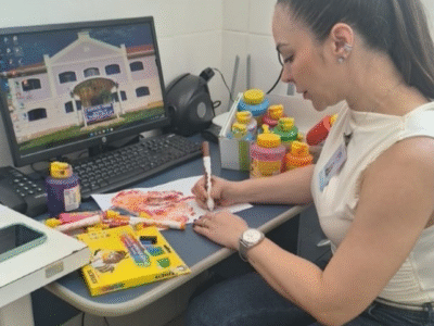 Na Gota de Leite, placentas viram obras de arte em mãos humanizadas e são doadas para as mães e seus filhos. Conheça trabalho inédito na região