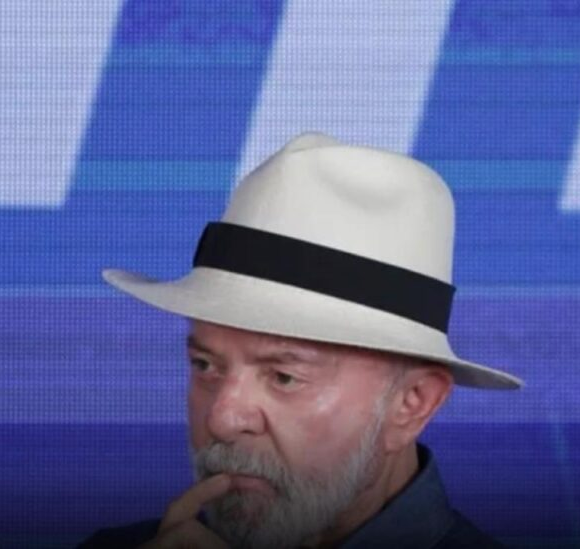 No momento, você está visualizando Planalto reage fortemente à derrota histórica: ‘é guerra’