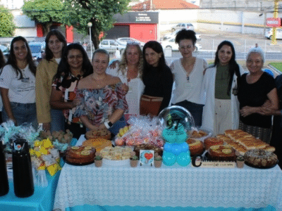 ‘Café com Amor’ na Oncologia destaca os 97 anos da Santa Casa de Marília. Iniciativa é voltada à humanização do atendimento no setor, reunindo pacientes e acompanhantes