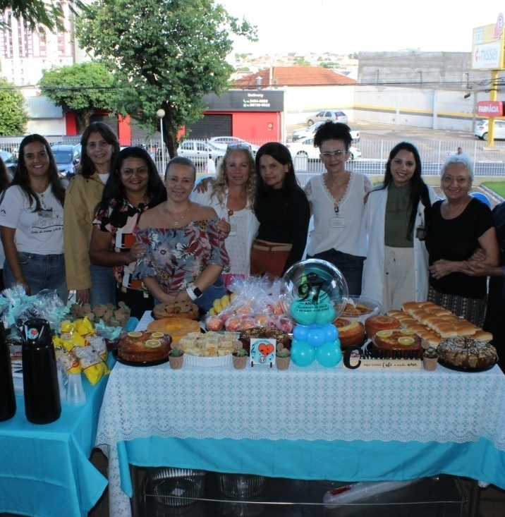 No momento, você está visualizando ‘Café com Amor’ na Oncologia destaca os 97 anos da Santa Casa de Marília. Iniciativa é voltada à humanização do atendimento no setor, reunindo pacientes e acompanhantes
