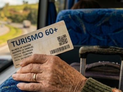 Meu tio achou que existia viagem gratuita para idosos no Brasil inteiro e descobriu o que realmente é o Turismo 60+