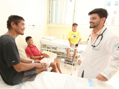 Últimos pacientes do trágico acidente na BR-153 recebem alta do HBU após período de recuperação. Momento reforça a missão da instituição no cuidado com a vida