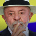 AGORA: Lula barra projeto que reconhecia estágio como experiência profissional