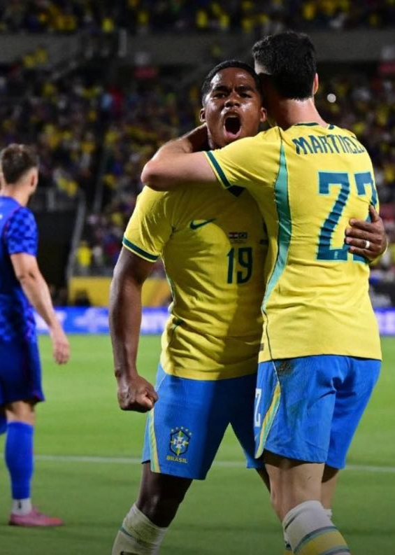 No momento, você está visualizando JÁ PODE ORGANIZAR SUA AGENDA: fique por dentro das datas e horários dos jogos do Brasil na Copa do Mundo 2026