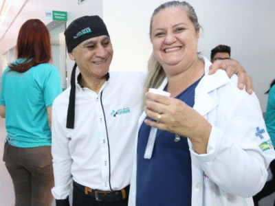UPA Norte promove ação de acolhimento em homenagem ao Dia das Mães. Iniciativa realizada pela CIPA do HBU levou carinho, escuta e o tradicional Chá Hebraico a todos