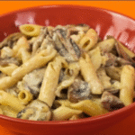 Trouxemos hoje deliciosa receita dw Macarrão ao Molho de Cogumelos, com toda a cremosidade e a sofisticação em preparo rápido. Confira!
