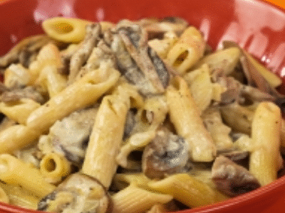 Trouxemos hoje deliciosa receita dw Macarrão ao Molho de Cogumelos, com toda a cremosidade e a sofisticação em preparo rápido. Confira!