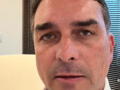 EXTRA URGENTE: Flávio Bolsonaro restabelece a verdade sobre áudio; VEJA VÍDEO