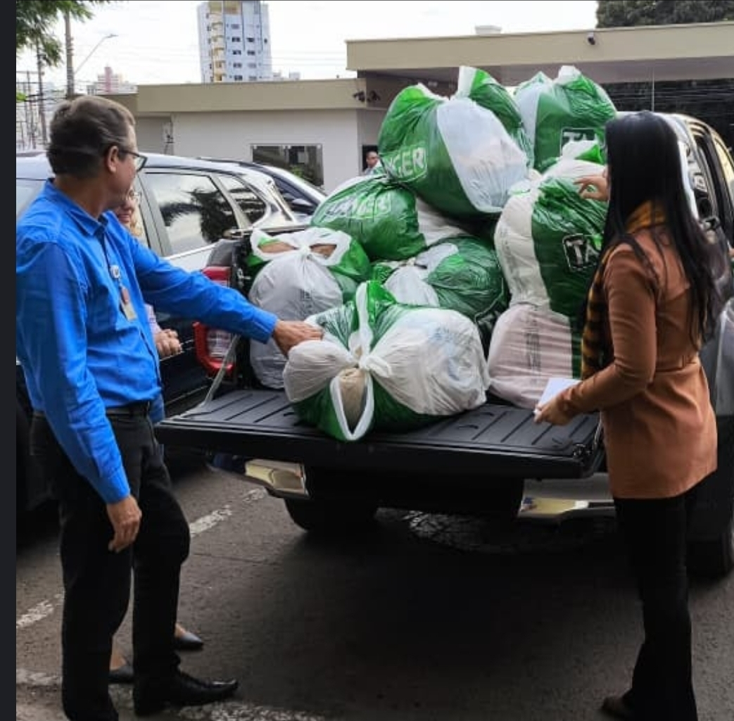 No momento, você está visualizando Santa Casa de Marília recebe doação de 360 cobertores. Donativos chegam num período em que já começaram a ser registradas as baixas temperaturas