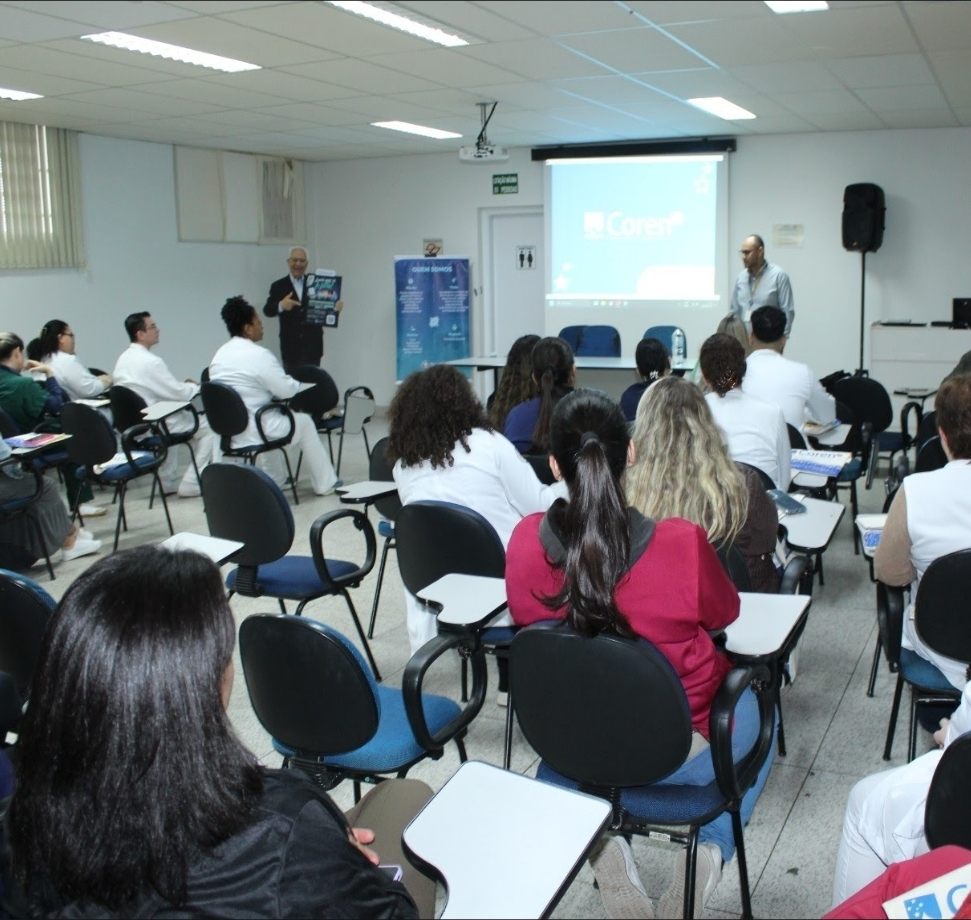 No momento, você está visualizando Representante do Coren-SP abre Semana de Enfermagem da Santa Casa de Marília O evento integra as ações de valorização e capacitação promovidas pela instituição. Confira