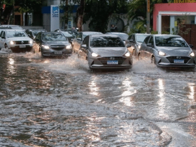 Defesa Civil de Marília traz alerta intenso para previsão de fortes chuvas principalmente amanhã e domingo, com ventos entre 60 e 70 km/h. Fiquem atentos e protejam-se