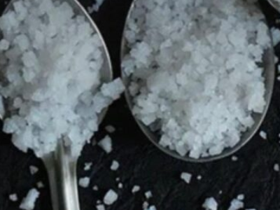 Nem sal rosa e nem marinho: estudo indica sal que pode ajudar o coração; VEJA
