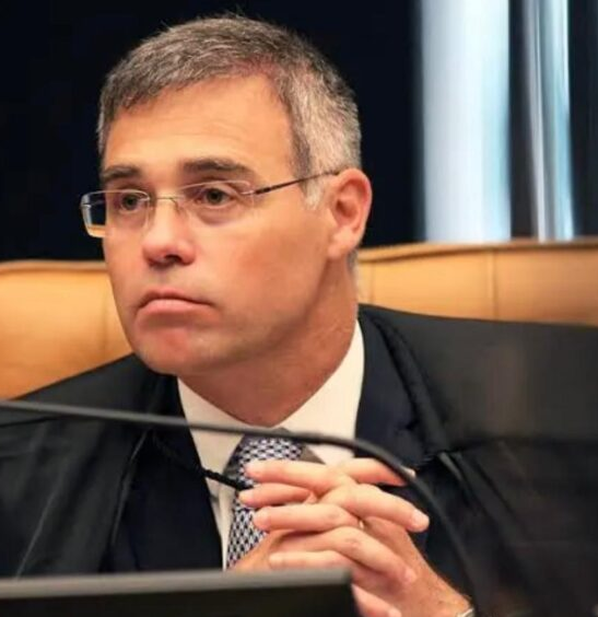 No momento, você está visualizando Advogado de Vorcaro se reaproxima de André Mendonça para tentar nova delação