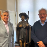 Provedor da Santa Casa de Marília, Norival Carneiro Rodrigues, é recebido pelo provedor da histórica Santa Casa da Misericórdia de Lisboa. Veja importância da troca de experiências
