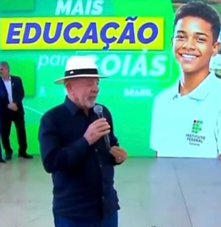 No momento, você está visualizando Lula minimiza sobre ter depressão em discurso e repercute mal nas redes; VEJA VÍDEO