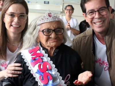 Beleza e Bem-Estar: 1º Miss Saúde Mobiliza Echaporã em Parceria com projeto do HBU. Celebração beleza, história e vitalidade de mulheres entre 70 e 90 anos. Bela homenagem