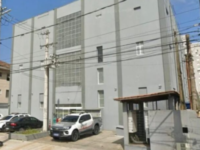 Atendente do IML é preso por fazer Pix com celular de morto; VEJA