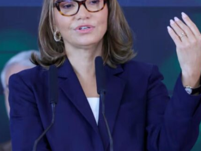 “Esbanja resolveu descobrir a fé às vésperas da eleição”, dispara Sóstenes