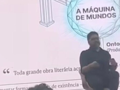 Palestra é interrompida após mulher levantar e cobrar pensão alimentícia do palestrante