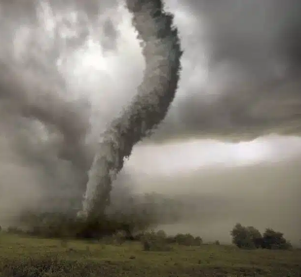 No momento, você está visualizando Alerta de furacões nos EUA aumenta tensão e pode afetar a Copa do Mundo