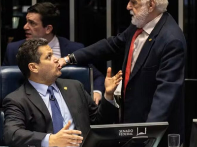 Revelações da PF sobre Jaques Wagner e Vorcaro “ botam a perder” narrativa principal de Lula em campanha; VEJA MAIS