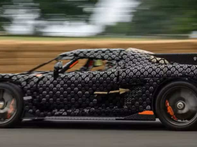 Carro de Lego em tamanho real atinge 111 km/h e quebra recorde impressionante