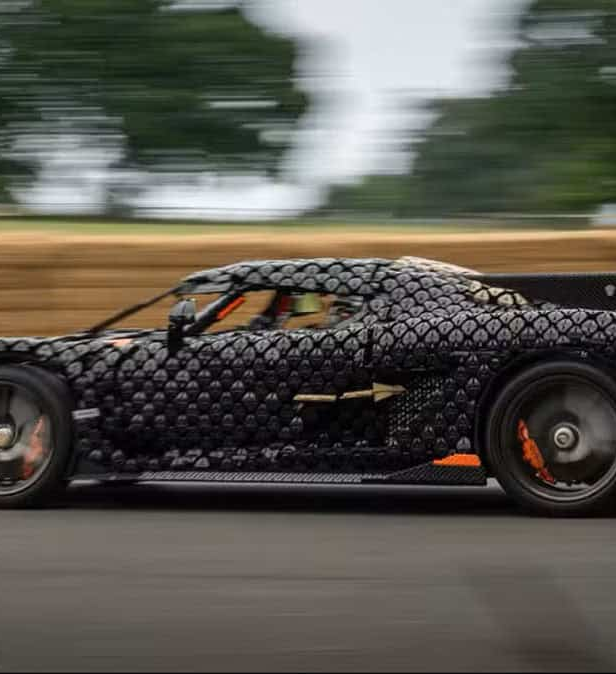 No momento, você está visualizando Carro de Lego em tamanho real atinge 111 km/h e quebra recorde impressionante