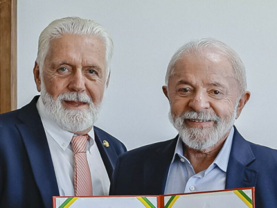 URGENTE: Relatório da PF aponta que Jaques Wagner era intermediário entre Vorcaro e Lula