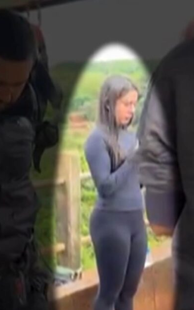 No momento, você está visualizando Imagens inéditas mostram jovem momentos antes de ser lançada de ponte sem cordas e detalhe chama atenção; VEJA VÍDEO