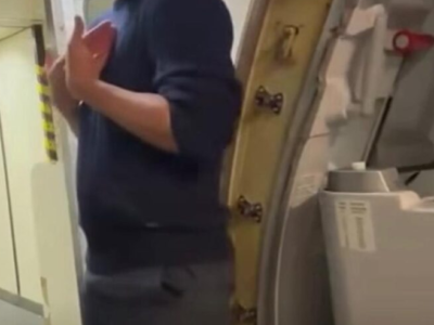 Prefeito é retirado pela polícia de voo da Latam; VEJA VÍDEO