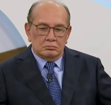 No momento, você está visualizando A resposta de Gilmar Mendes ser questionado por que só vê excessos na Lava Jato e não na delação de Mauro Cid; VEJA VÍDEO