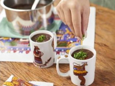 Descubra cinco receitas clássicas de boteco para recriar em casa e sentir o puro borogodó do Brasil com molhos especiais de regiões do País