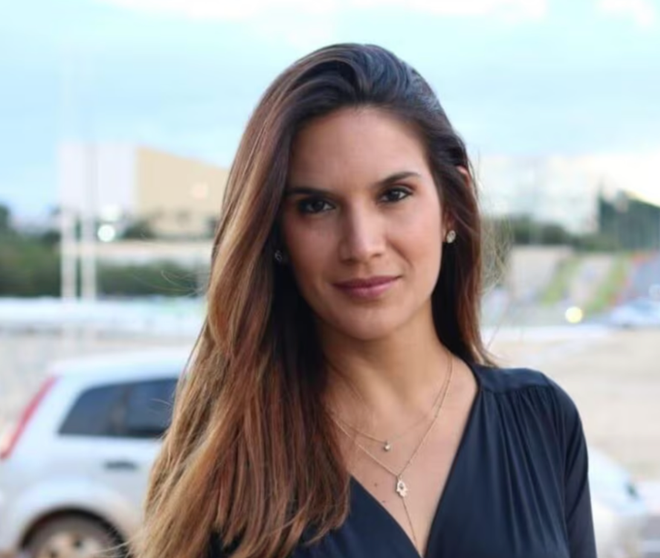 No momento, você está visualizando BOMBA: Jornalista do SBT e namorada de chefe da PF recebeu milhões de Vorcaro