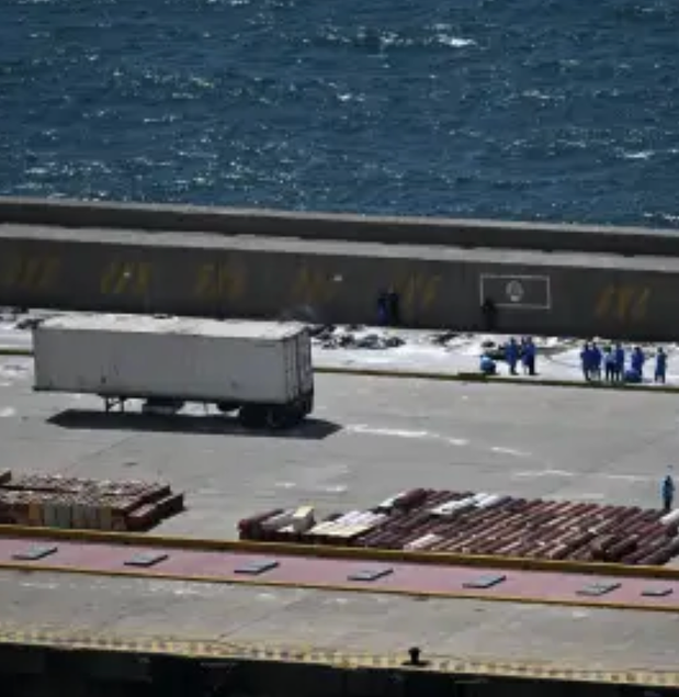 No momento, você está visualizando Venezuela continua na luta de resgates entre alertas de escassez e doenças; EUA aceleraram ajuda