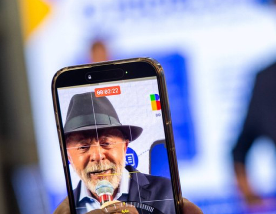 No momento, você está visualizando Lula libera R$ 520 milhões para propaganda antes das eleições; valor supera em mais do que o dobro o gasto de Bolsonaro em 2022; VEJA
