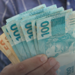 Milhões de brasileiros podem receber dinheiro extra do FGTS; confira se você tem direito
