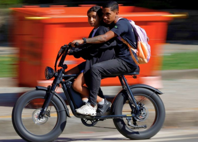No momento, você está visualizando Nova regra pode impedir adolescentes de usar bicicletas elétricas; veja quem será afetado
