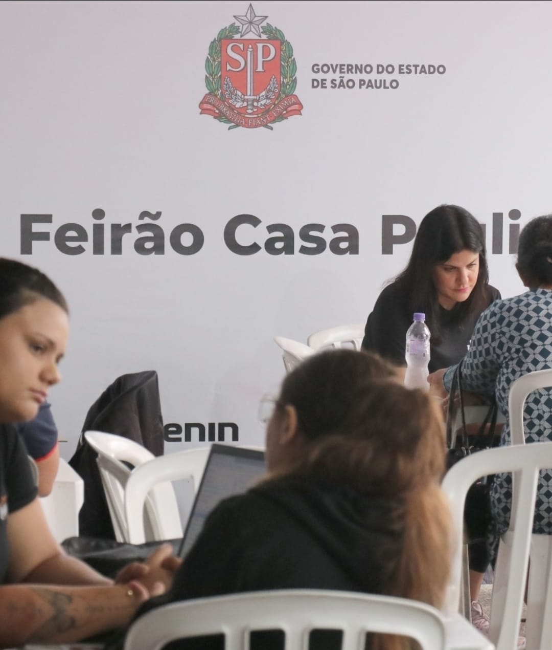 No momento, você está visualizando Feirão Casa Paulista é aberto e apresenta muitas oportunidades de negócios para os visitantes. Termina agora domingo. São 700 unidades disponíveis com subsídios de até 65 mil