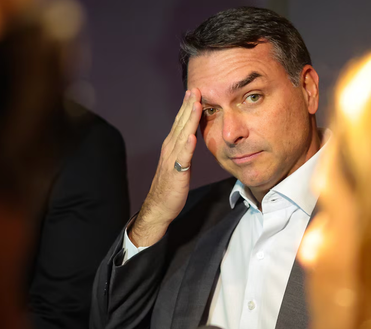 No momento, você está visualizando Tereza Cristina, Damares e Michelle se unem e esvaziam encontro de Flávio com mulheres
