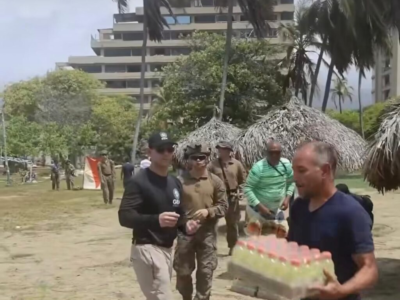 VÍDEO: EUA comandam operação inédita e levam ajuda à Venezuela por mar, terra e ar e imagem impressiona; VEJA