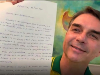MARIO SABINO: Bolsonaro é perseguido político ao qual é negado o direito de ver o próprio filho