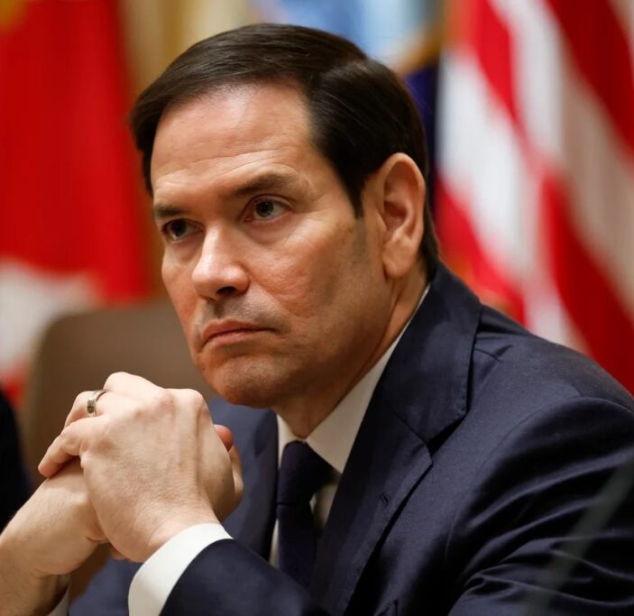 No momento, você está visualizando Marco Rubio pede que Cuba solte mais de 700 “presos políticos”