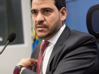 Correu: Jorge Messias se recusa a atender PF para frear Ministro André Mendonça