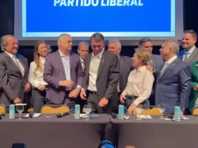 URGENTE: Flávio Bolsonaro anuncia Alfredo Gaspar como candidato a vice-presidente na chapa do PL