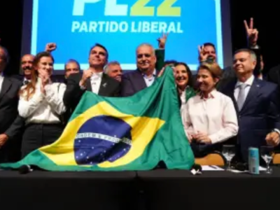A surpreendente escolha de vice de Flávio arrasta Lulinha e Marcola de vez para o ringue eleitoral; VEJA